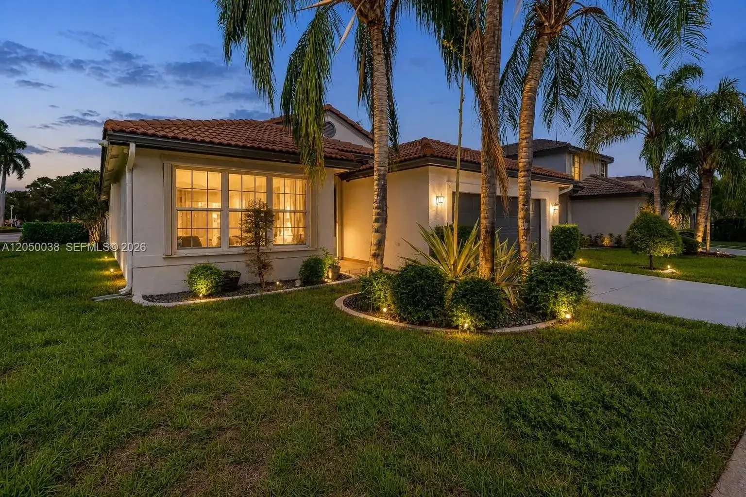 17971 SW 12th Ct, Pembroke Pines FL 33029 photo 5