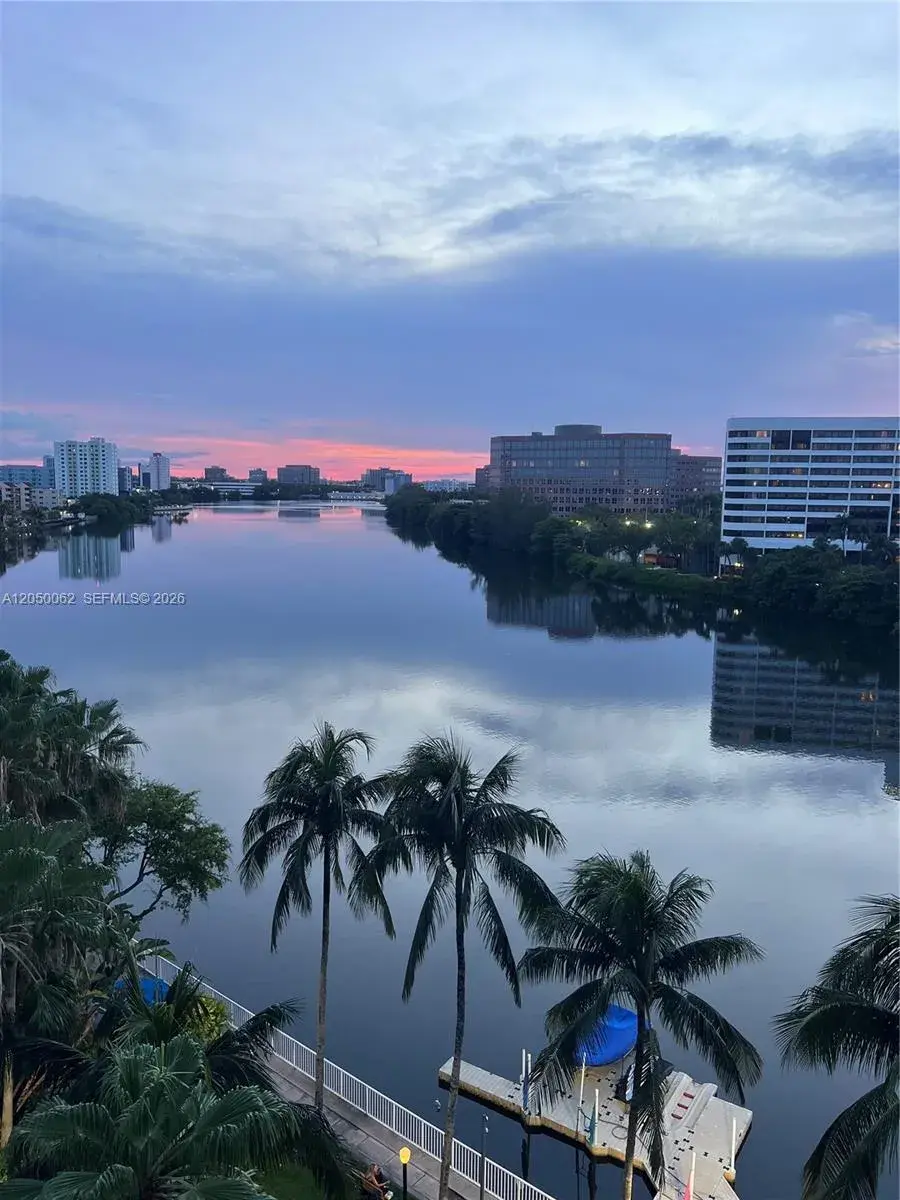 5077 NW 7th St # 801, Miami FL 33126