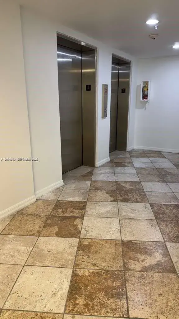 2630 SW 28th St # 34, Miami FL 33133
