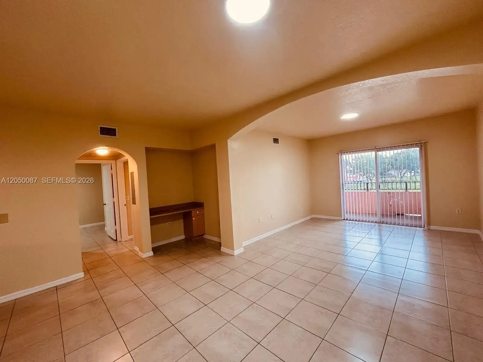 2403 Belmont Ln # 2403, North Lauderdale FL 33068 photo 2