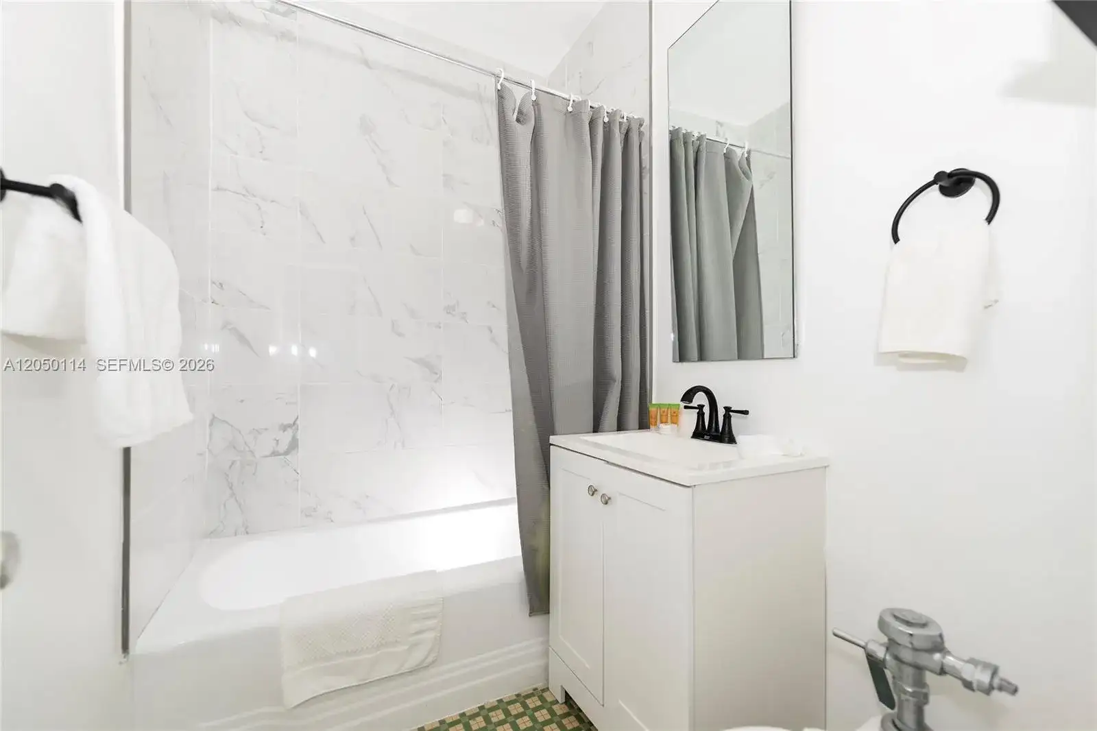6760 Collins Ave # 7, Miami Beach FL 33141 photo 2