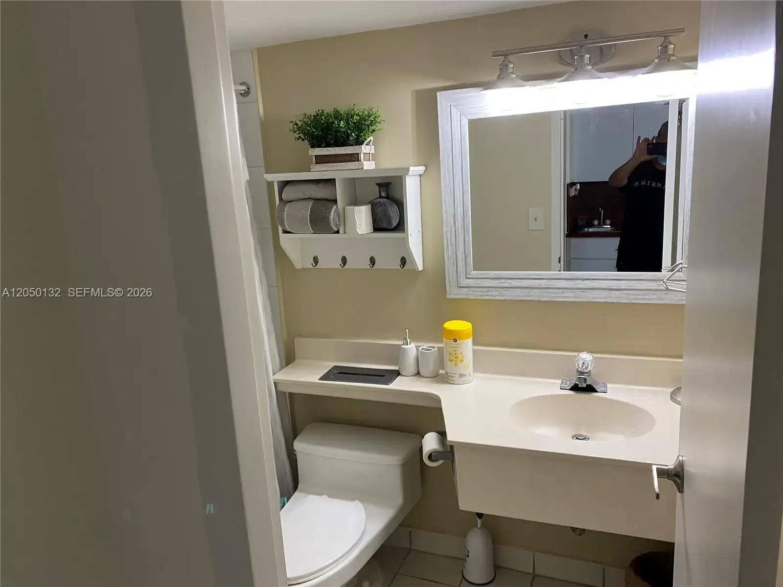 19201 E Collins Ave # 442, Sunny Isles Beach FL 33160 photo 4
