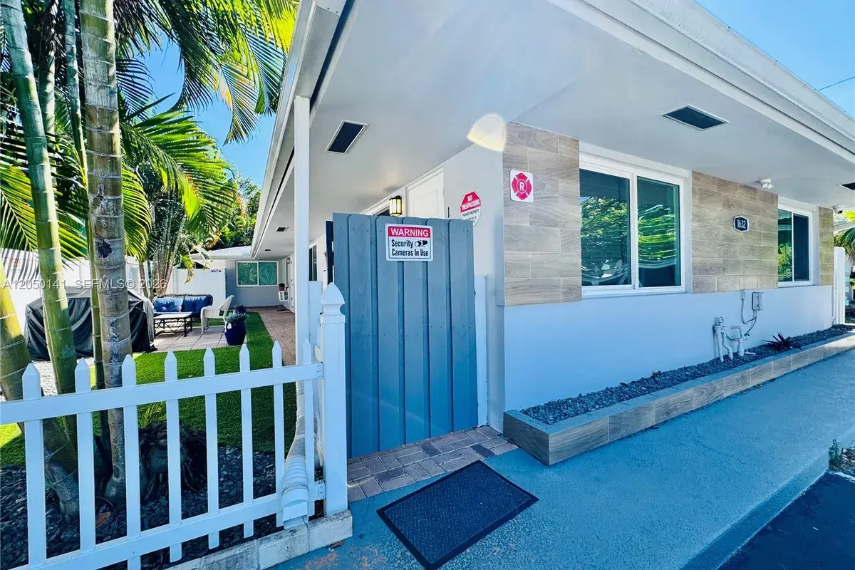 1632 NE 4th Pl # 2, Fort Lauderdale FL 33301
