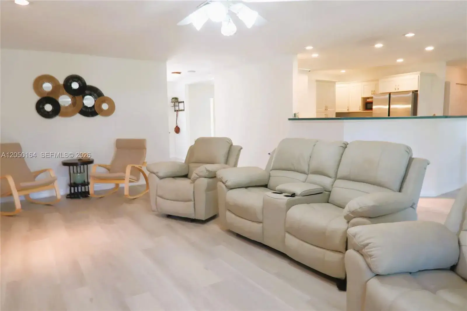 2010 2010 everlast terrace, Sebring FL 33875 photo 4