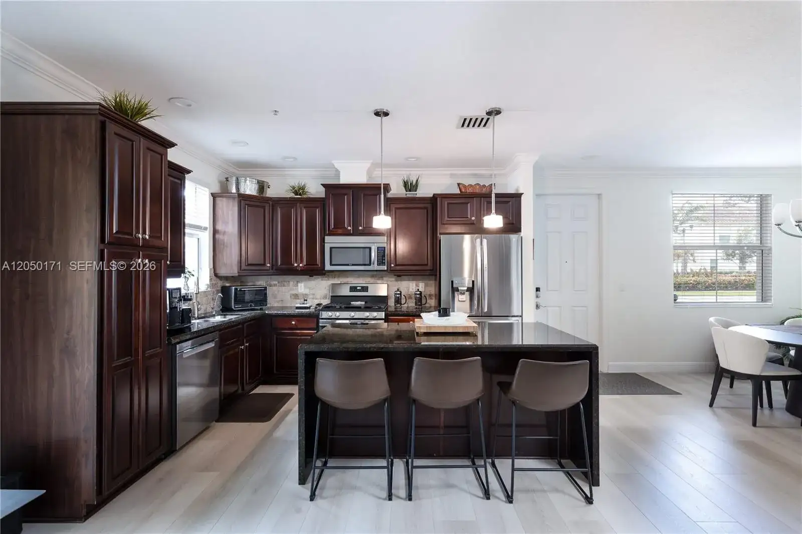 3300 NW 126th Ter, Sunrise FL 33323 photo 4