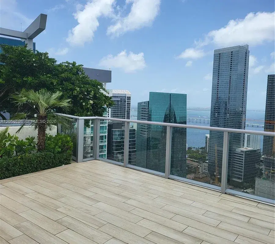 1100 S Miami Ave # 3707, Miami FL 33130