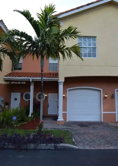 2307 Washington St # 4, Hollywood FL 33020