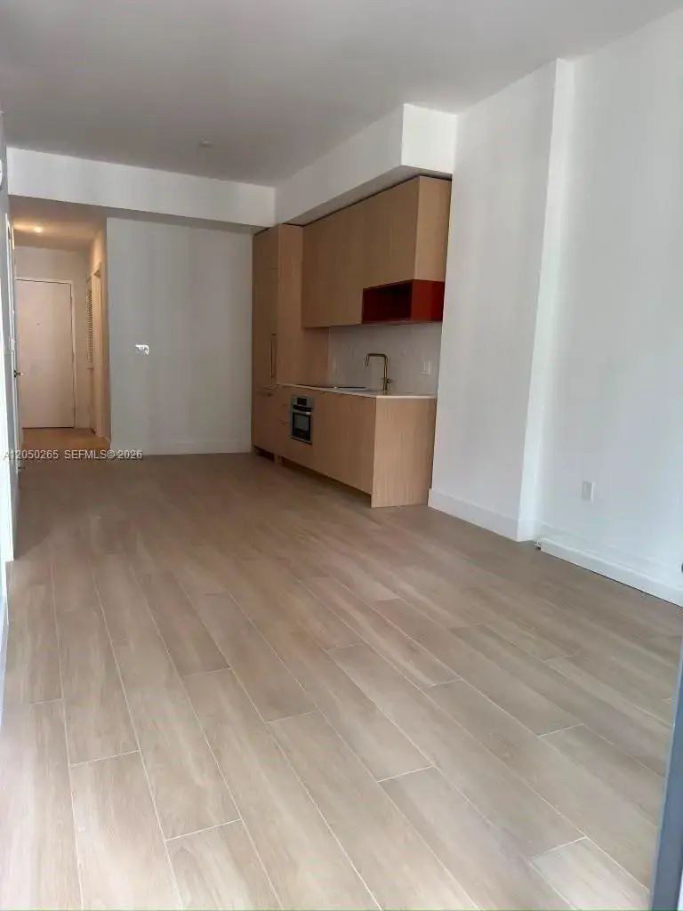 90 NE 32 ST # 210, Miami FL 33137