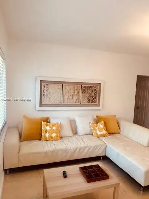 2251 SW 27th St # 5, Miami FL 33133 photo 2