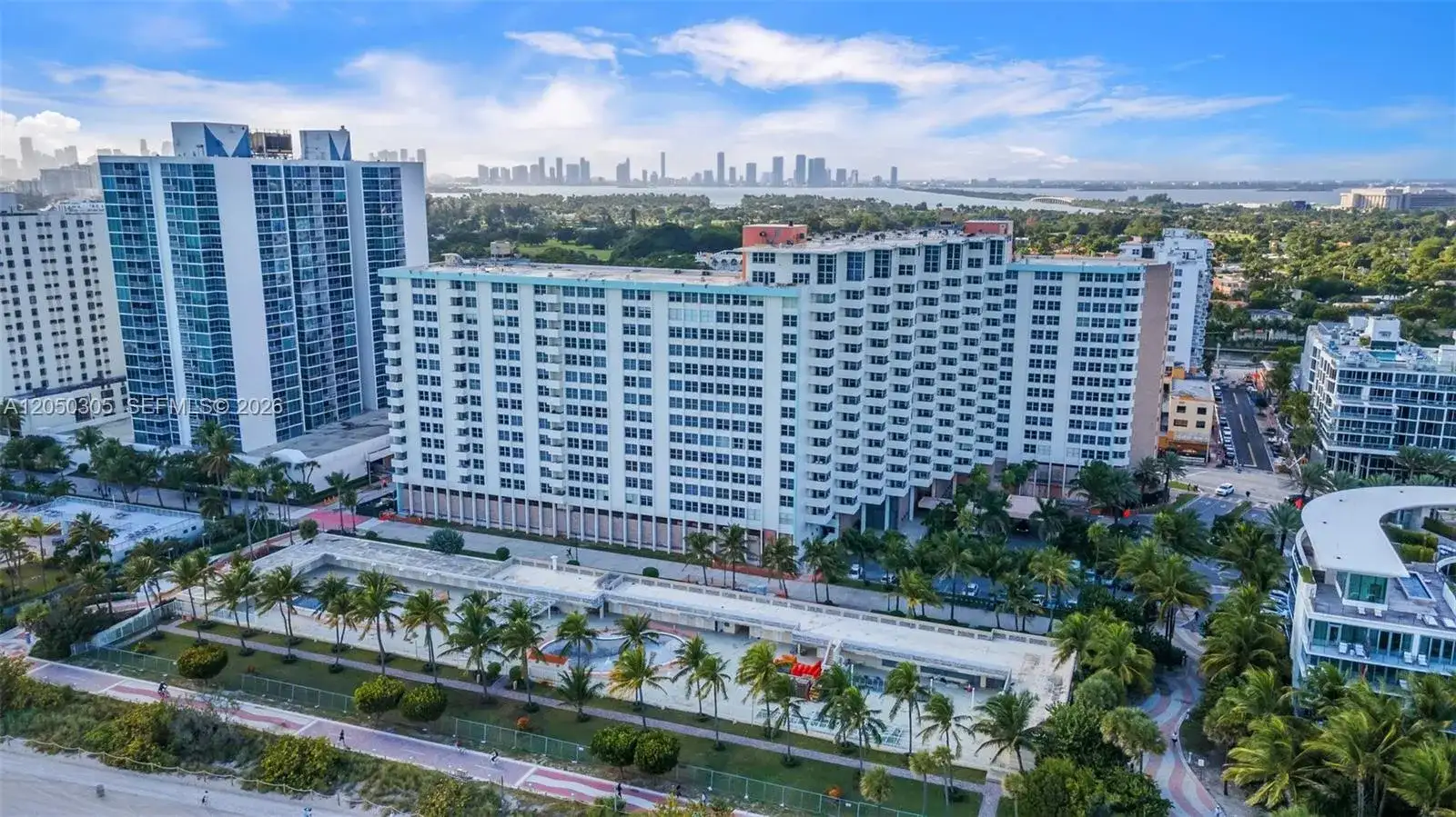 2899 Collins Ave # 702, Miami Beach FL 33140 photo 4
