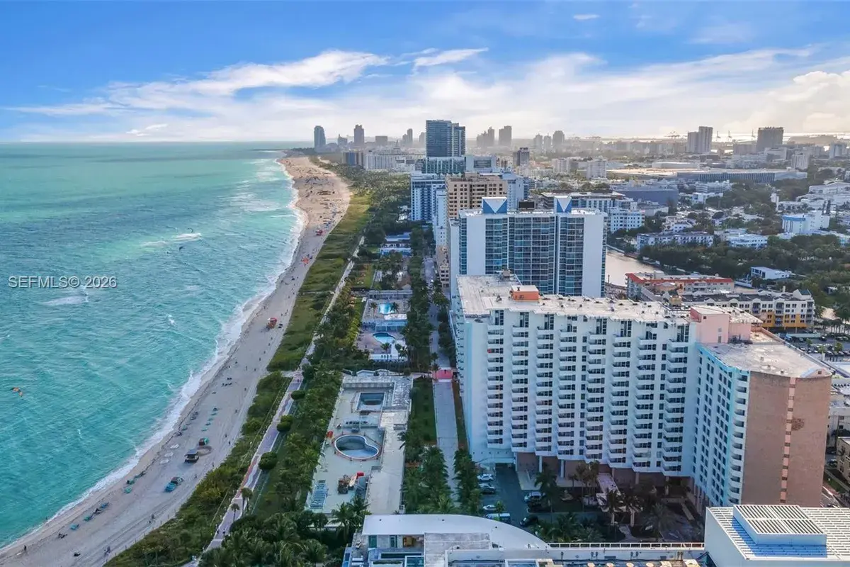 2899 Collins Ave # 702, Miami Beach FL 33140