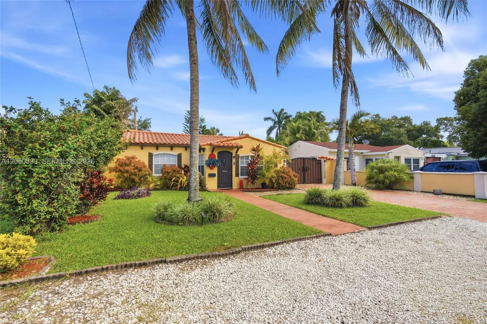 2538 Liberty St, Hollywood FL 33020