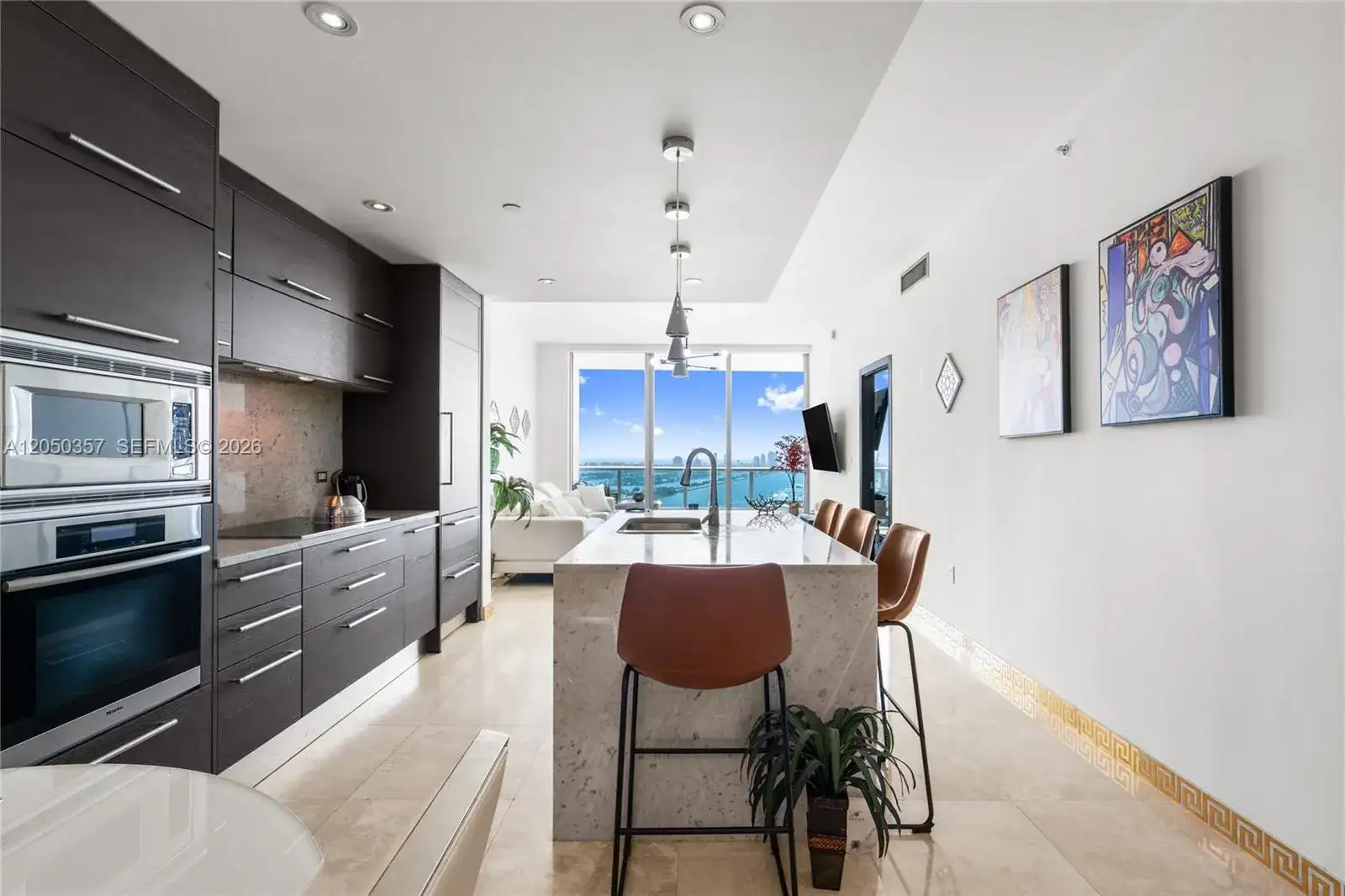 900 Biscayne Blvd # 3704, Miami FL 33132 photo 2