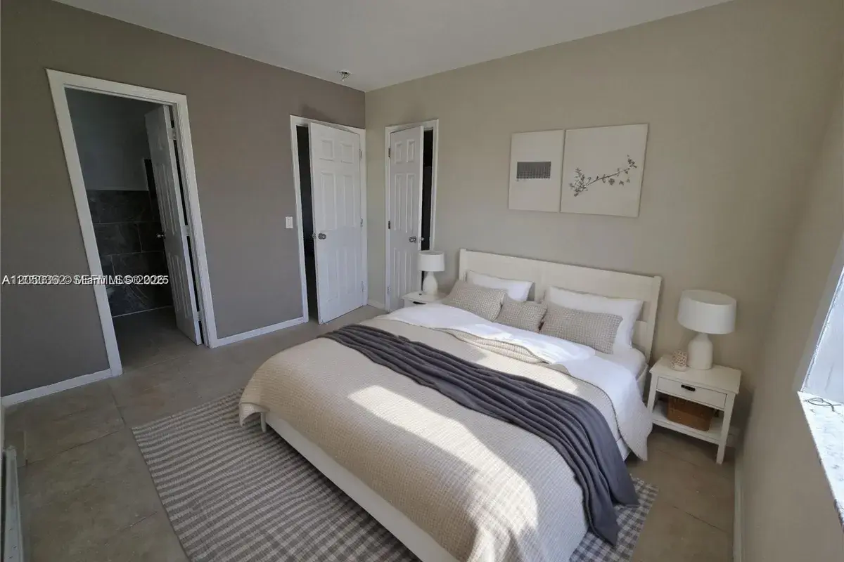 724 SW 7th Ter # 2, Hallandale Beach FL 33009