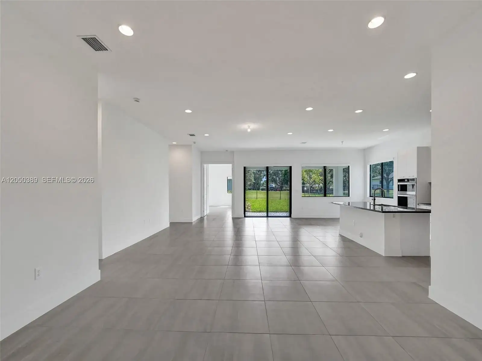 5736 SW 104th Ter, Cooper City FL 33328 photo 3