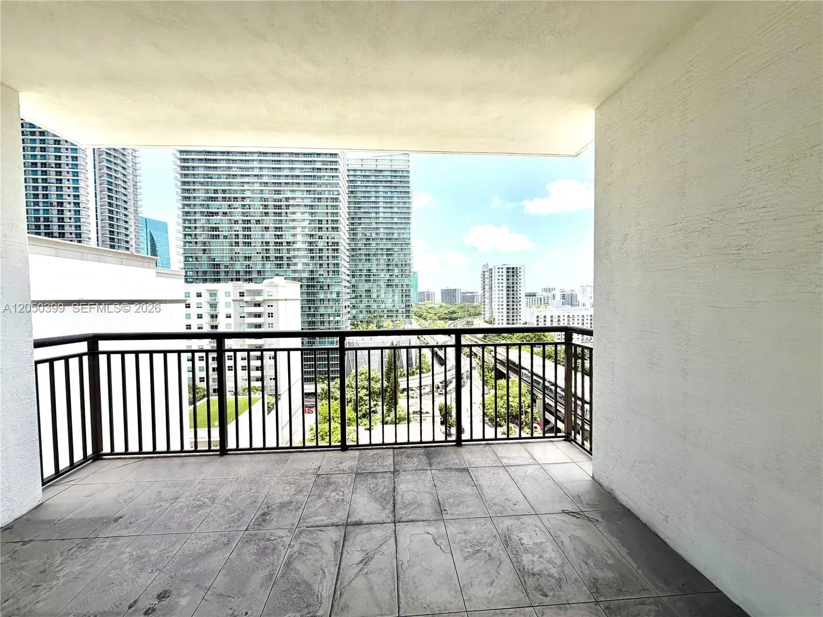 999 SW 1st Ave # 1204, Miami FL 33130