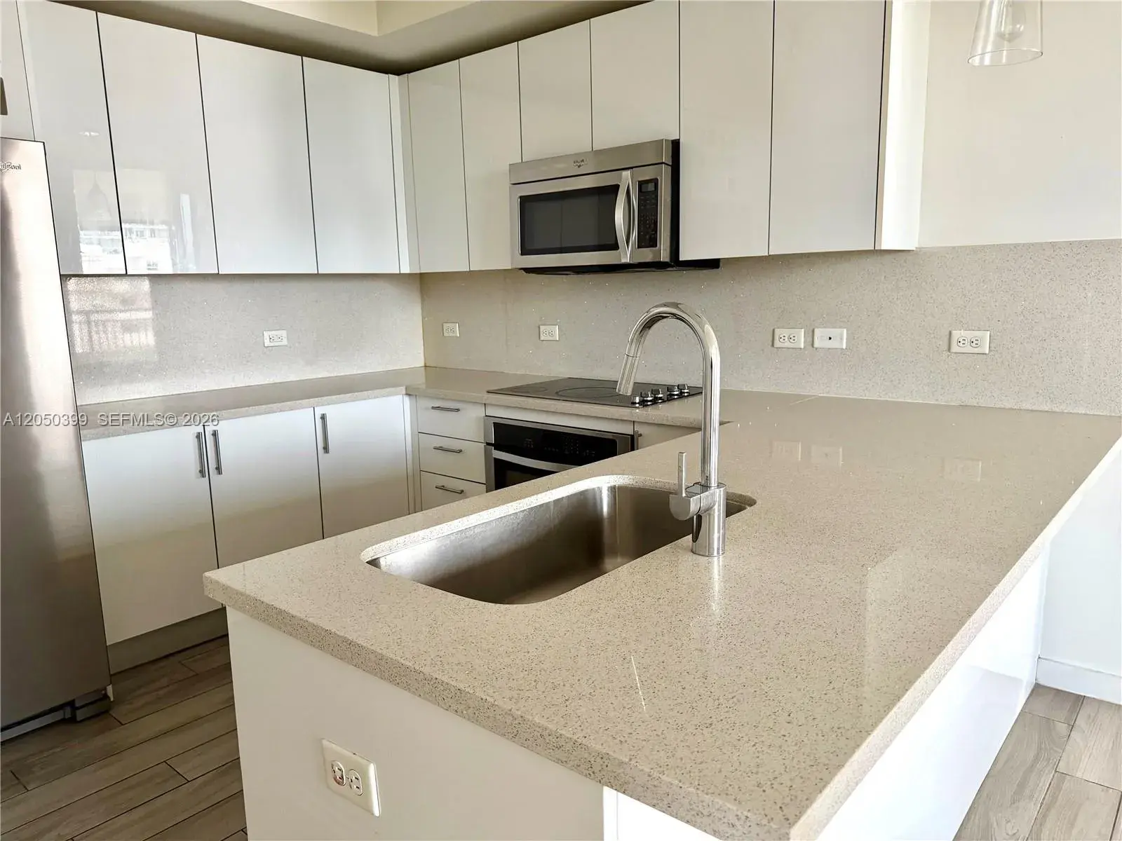999 SW 1st Ave # 1204, Miami FL 33130