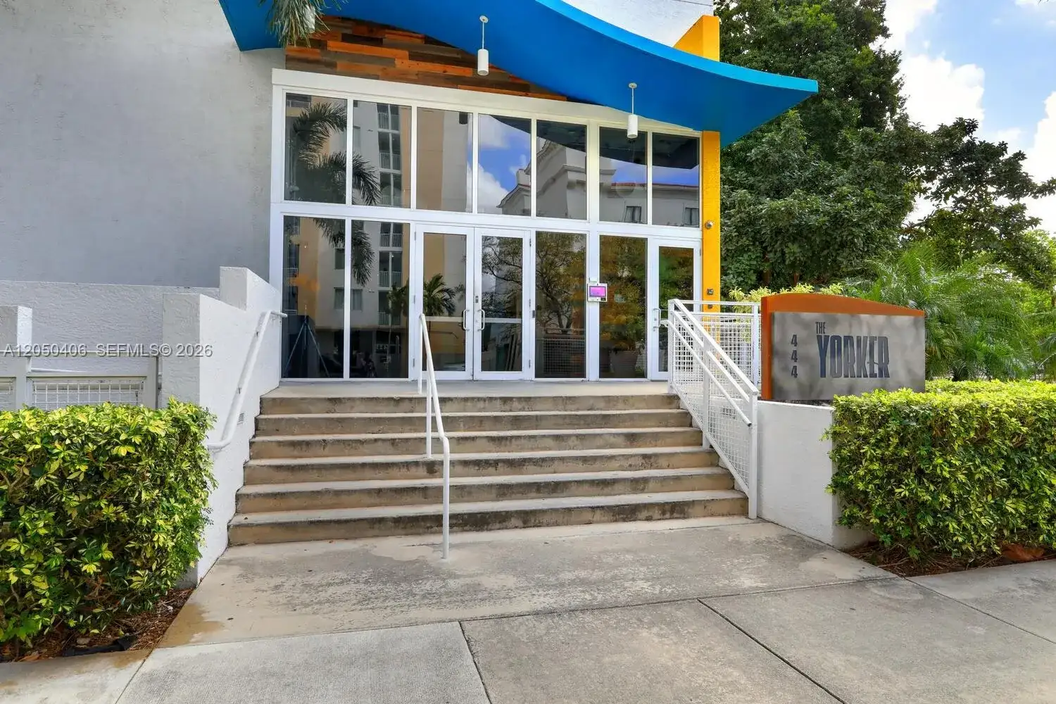 444 NE 30th St # 502, Miami FL 33137 photo 2