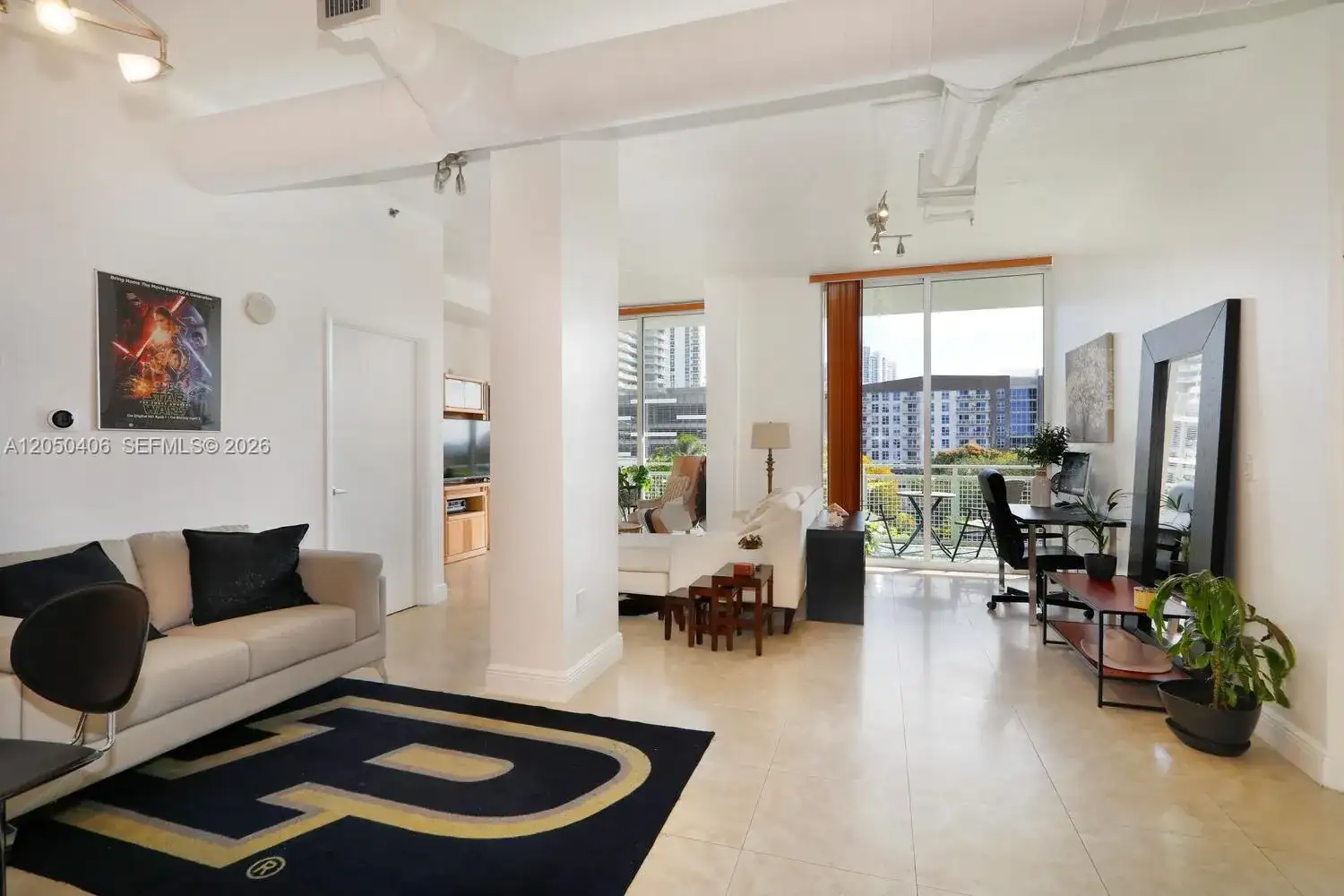 444 NE 30th St # 502, Miami FL 33137 photo 3
