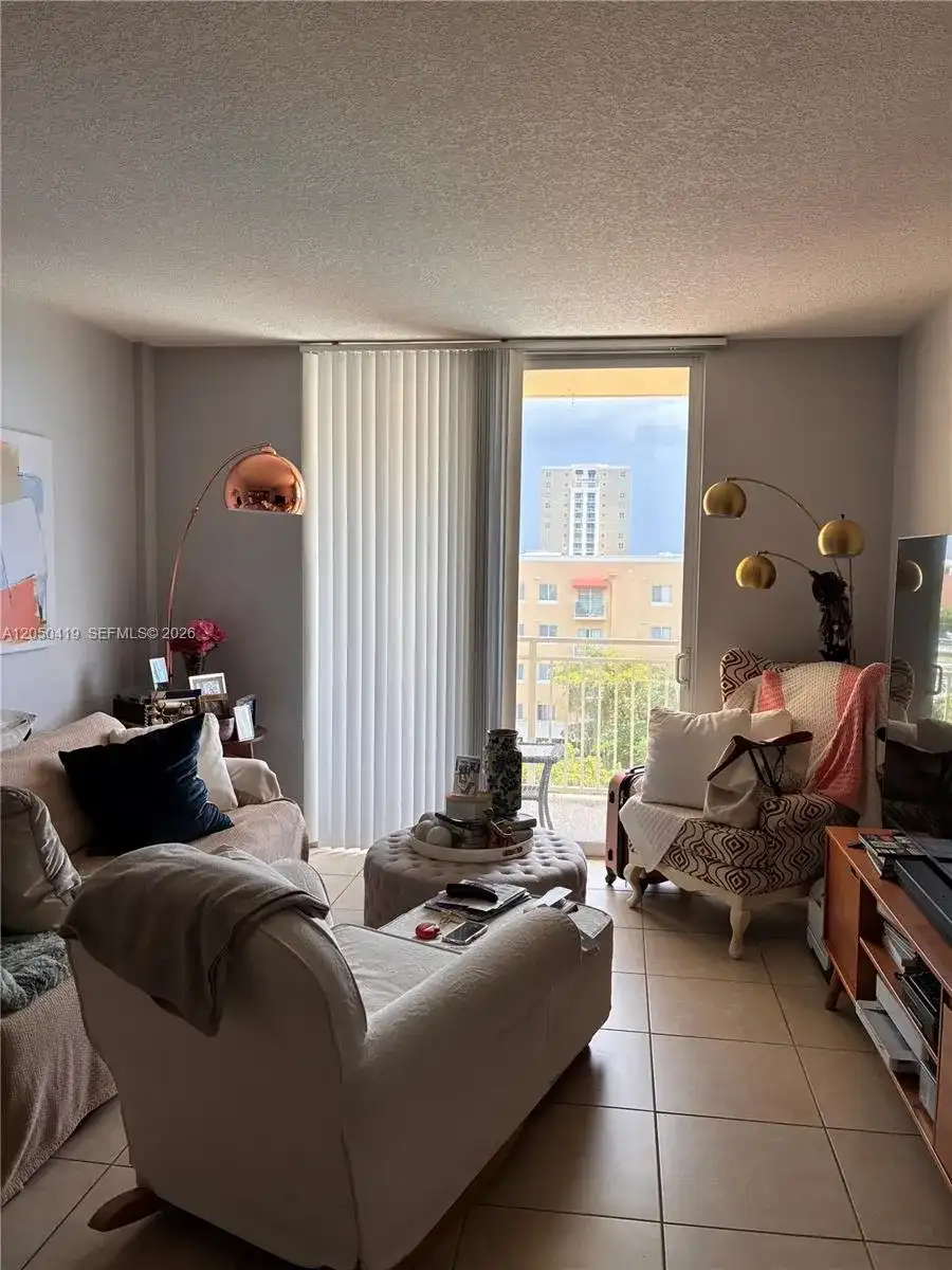 215 SW 42nd Ave # 603, Miami FL 33134