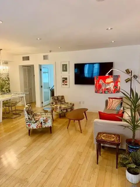 1242 Alton Rd # 205, Miami Beach FL 33139 photo 2