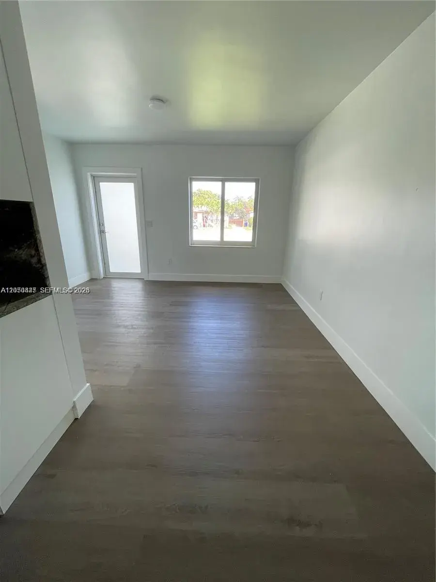 2856 SW 37th Ave # 2856, Miami FL 33133