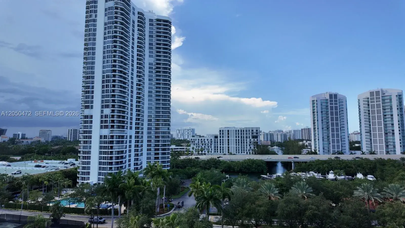 3600 Mystic Pointe Dr # 1111, Aventura FL 33180
