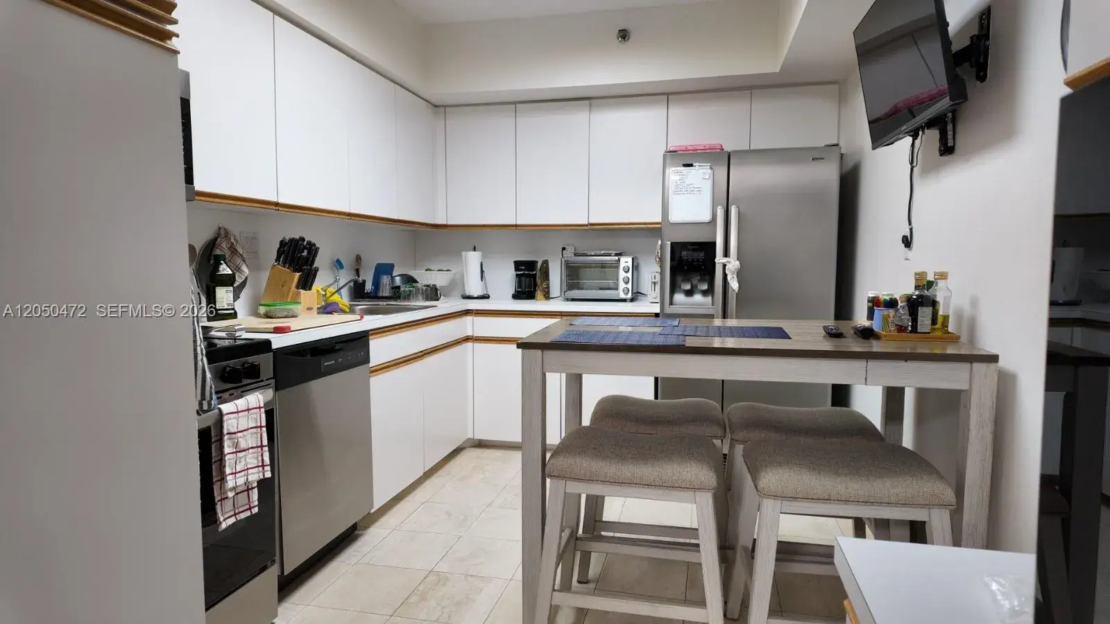 3600 Mystic Pointe Dr # 1111, Aventura FL 33180