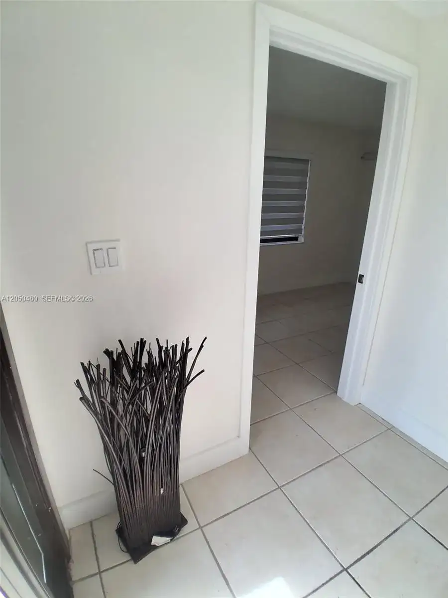 1231 SW 136th Pl # A, Miami FL 33184 photo 3