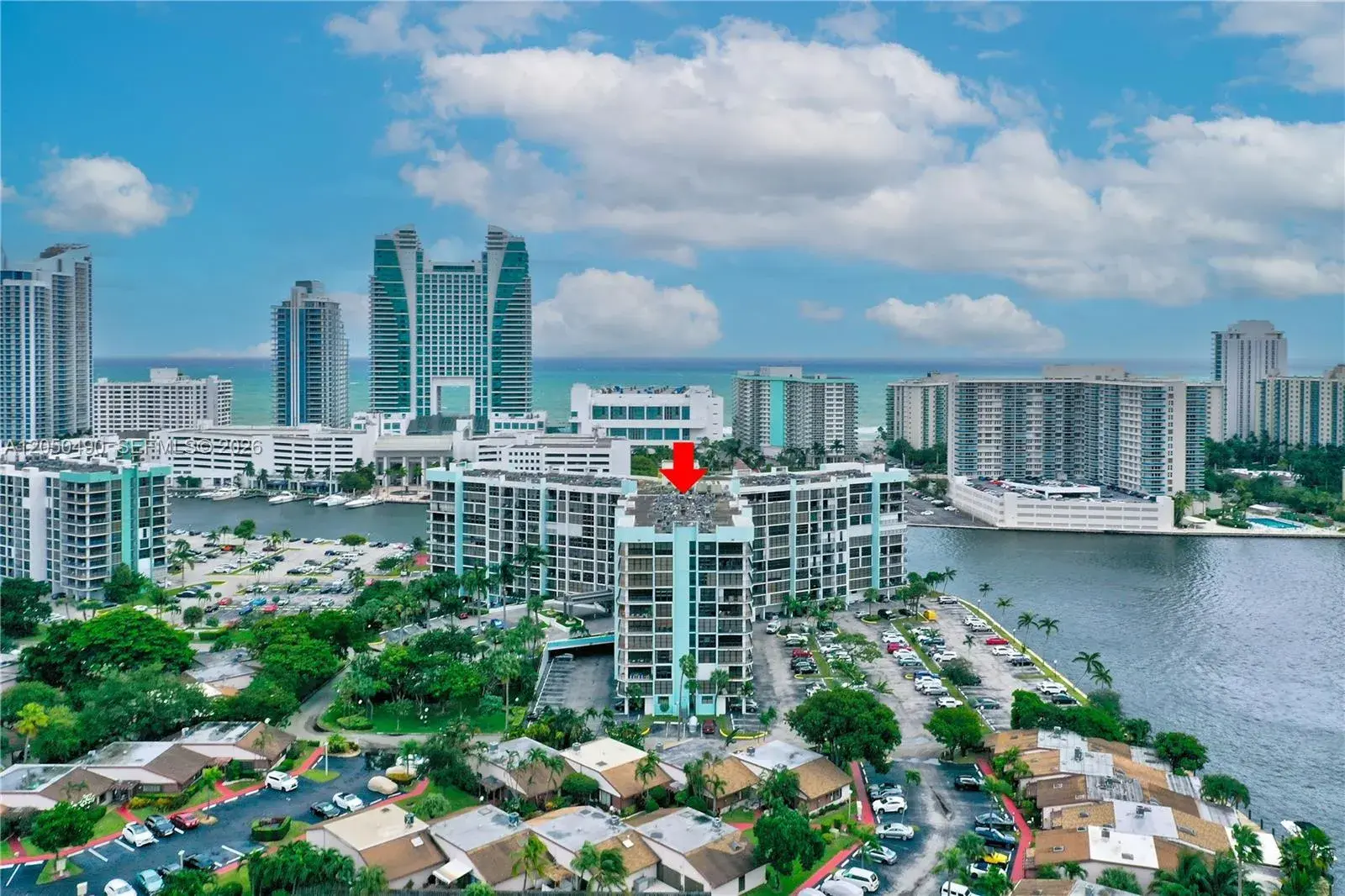 200 E Leslie Dr # 722, Hallandale Beach FL 33009