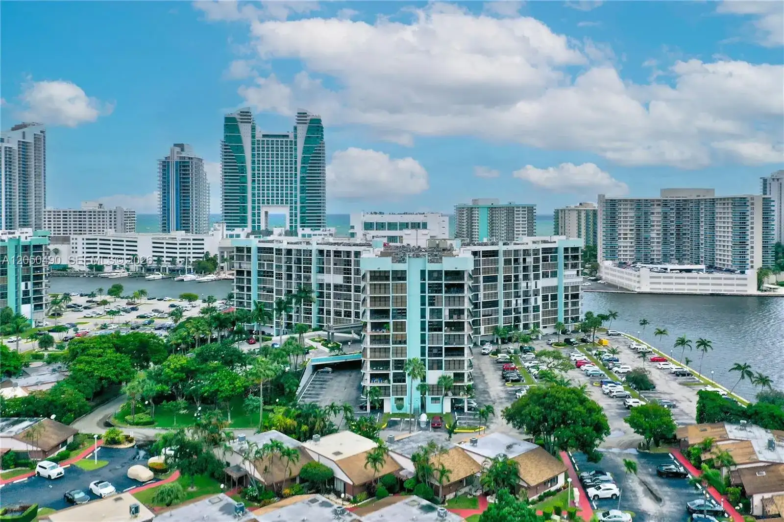 200 E Leslie Dr # 722, Hallandale Beach FL 33009 photo 5