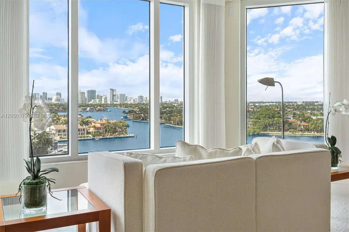 3055 Harbor Dr # 1202, Fort Lauderdale FL 33316