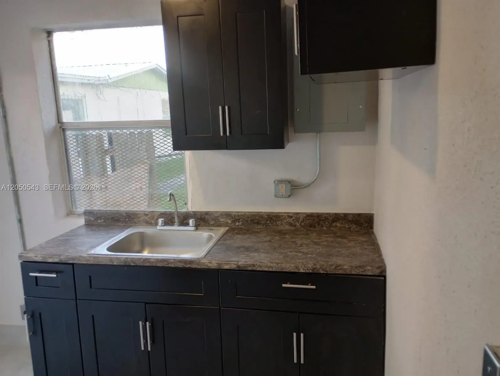 1241 W Dr Martin Luther King Jr Blvd W # 4, Belle Glade FL 33430