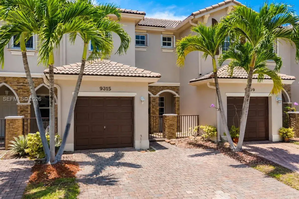 9315 SW 221 Street, Cutler Bay FL 33190