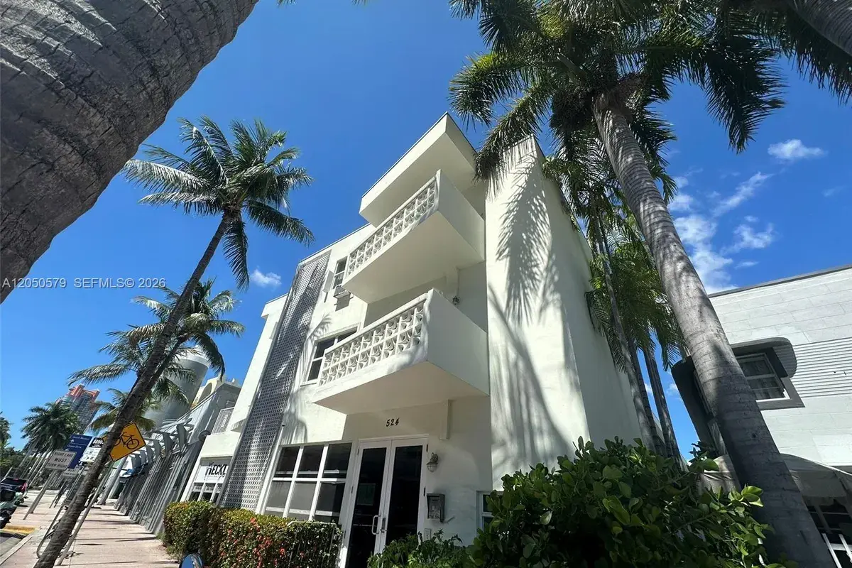 524 Washington Ave # 208, Miami Beach FL 33139