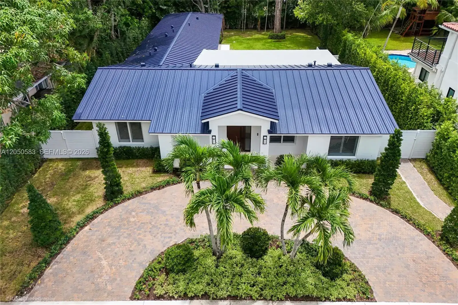 7107 SW 63rd Ave, South Miami FL 33143 photo 3