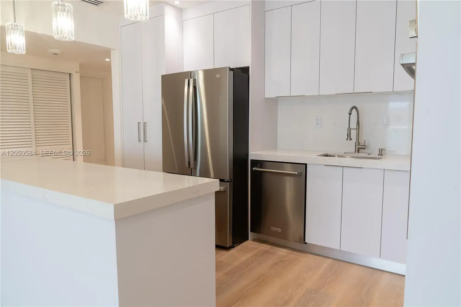 19390 Collins Ave # 24, Sunny Isles Beach FL 33160