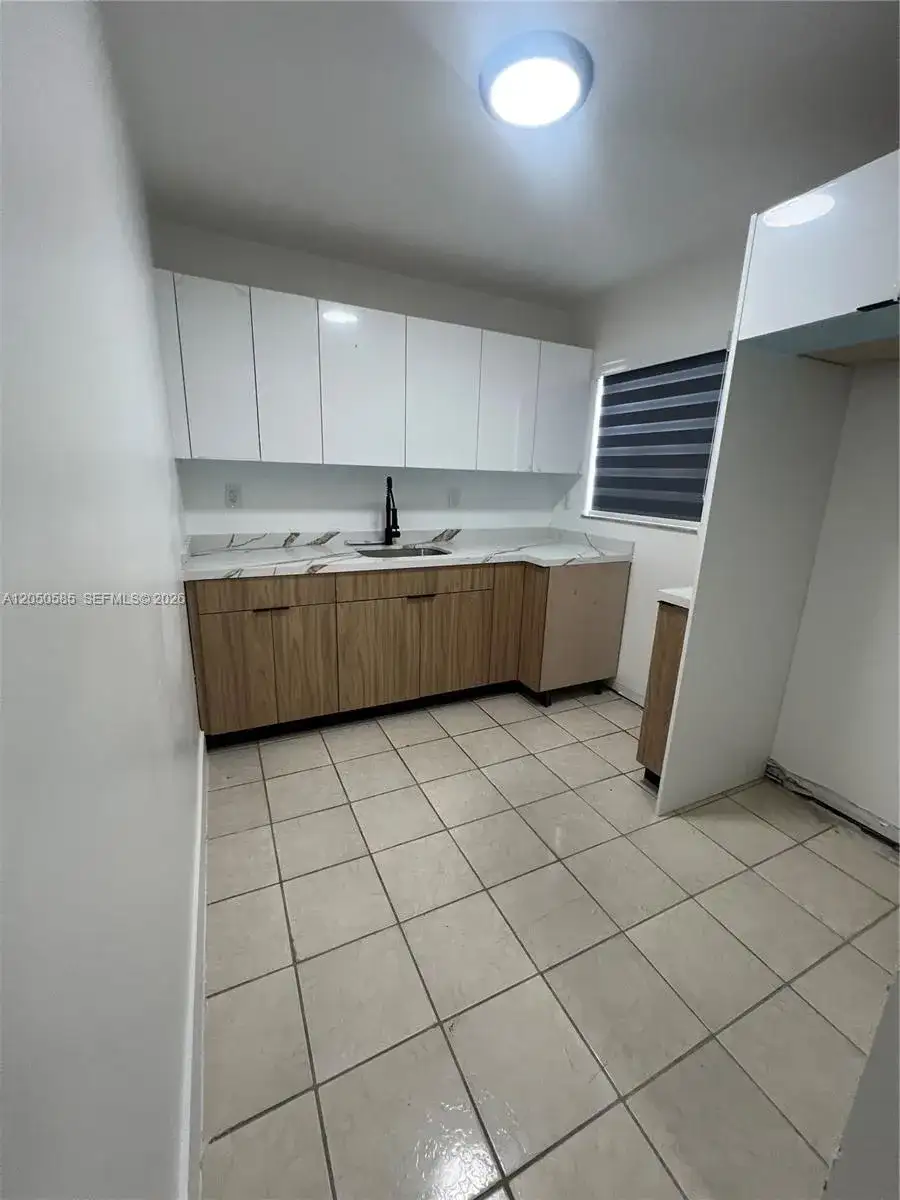 590 NW 65th St # 3, Miami FL 33150 photo 3