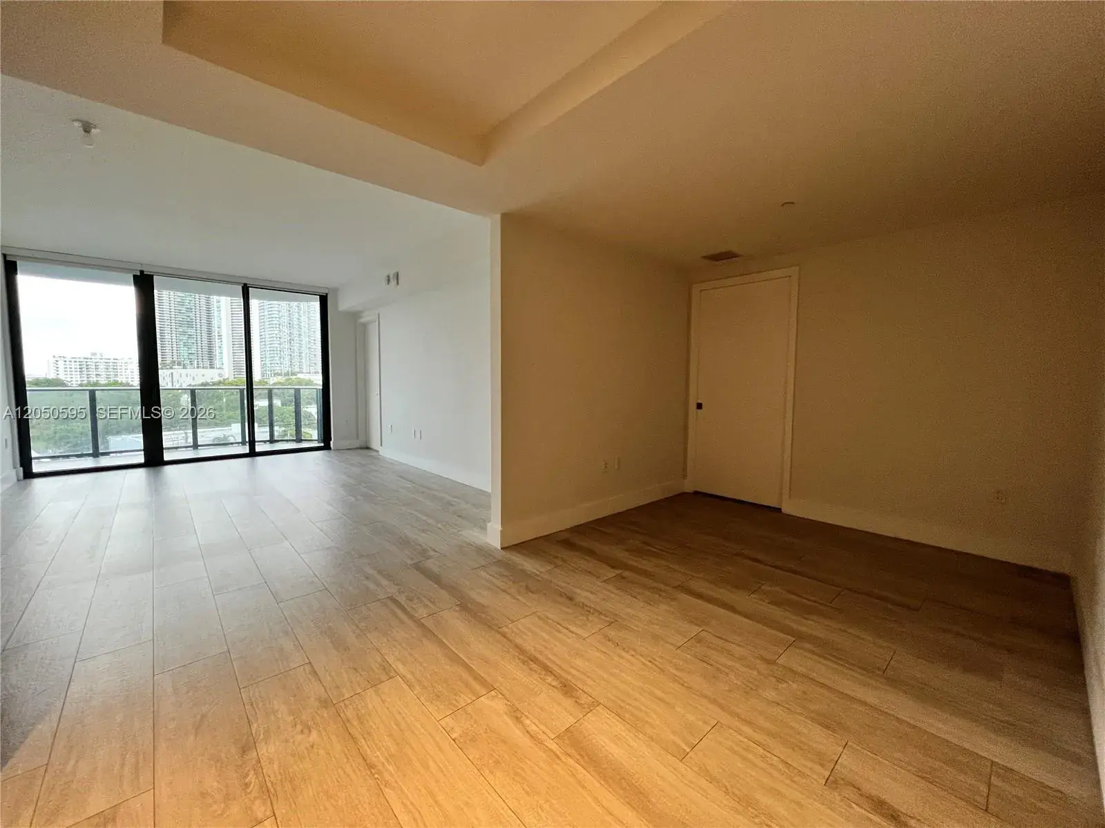 121 NE 34th St # L505, Miami FL 33137