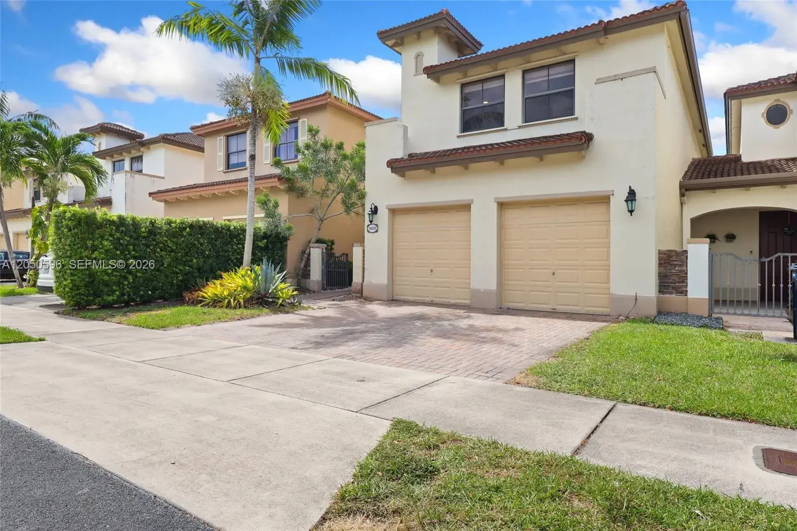 8932 SW 228th Ln, Cutler Bay FL 33190