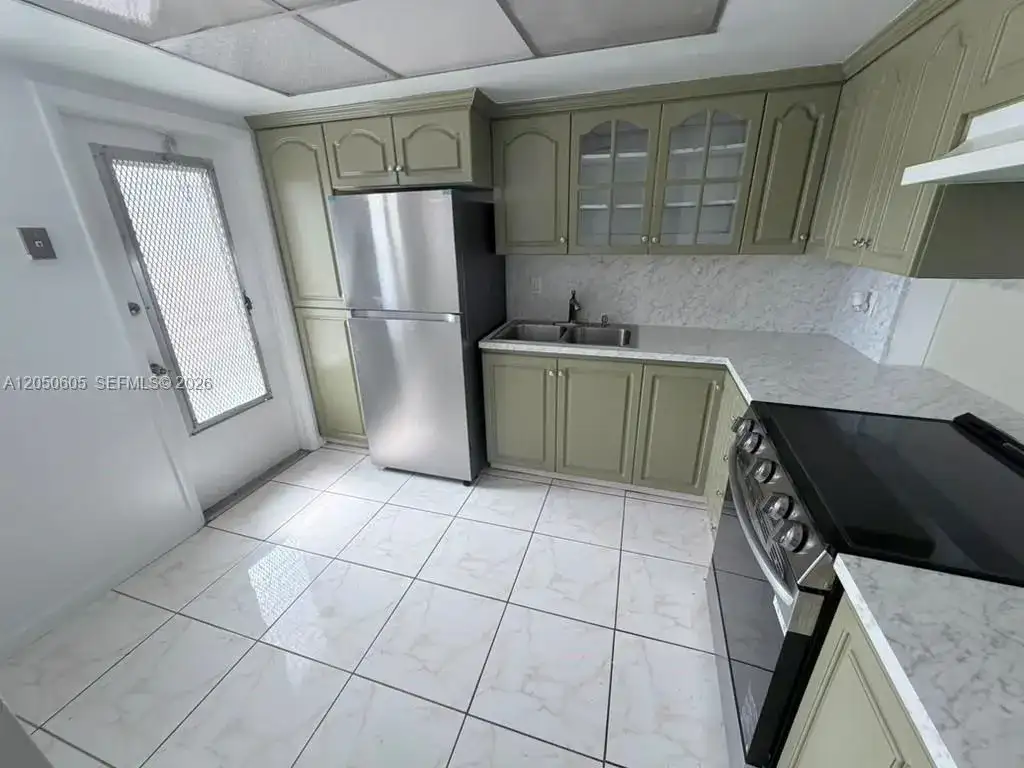19051 NE 2nd Ave # 1503, Miami FL 33179 photo 3