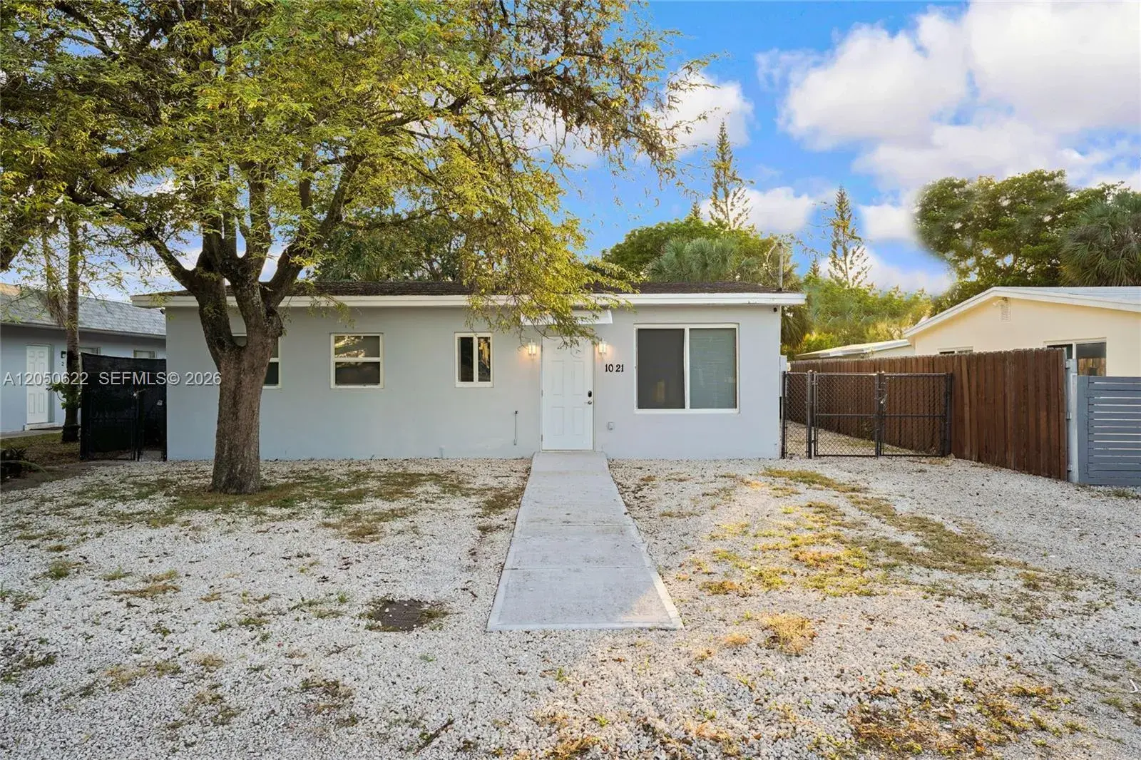 1021 NE 3rd Ave, Fort Lauderdale FL 33304