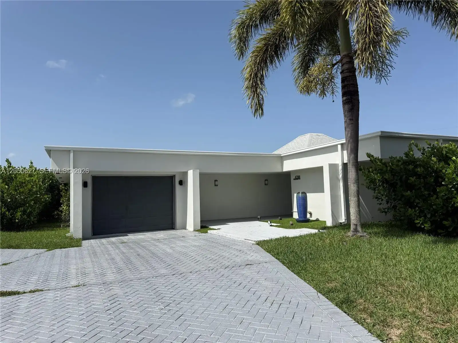 4708 Bayberry Ln, Tamarac FL 33319 photo 3
