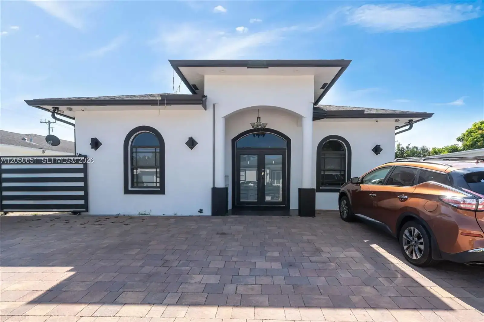 725 Mercury St, West Palm Beach FL 33406 photo 2