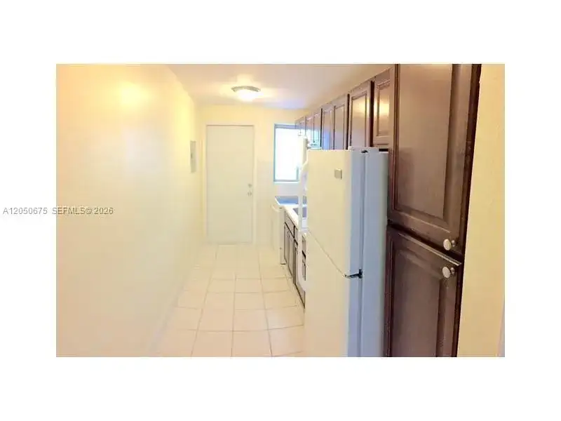 1430 NE 170th St # 317, North Miami Beach FL 33162 photo 4