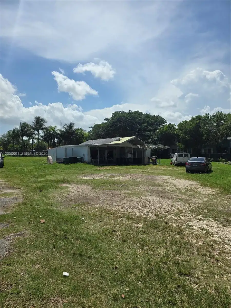 18140 SW 108th Ave, Miami FL 33157 photo 5