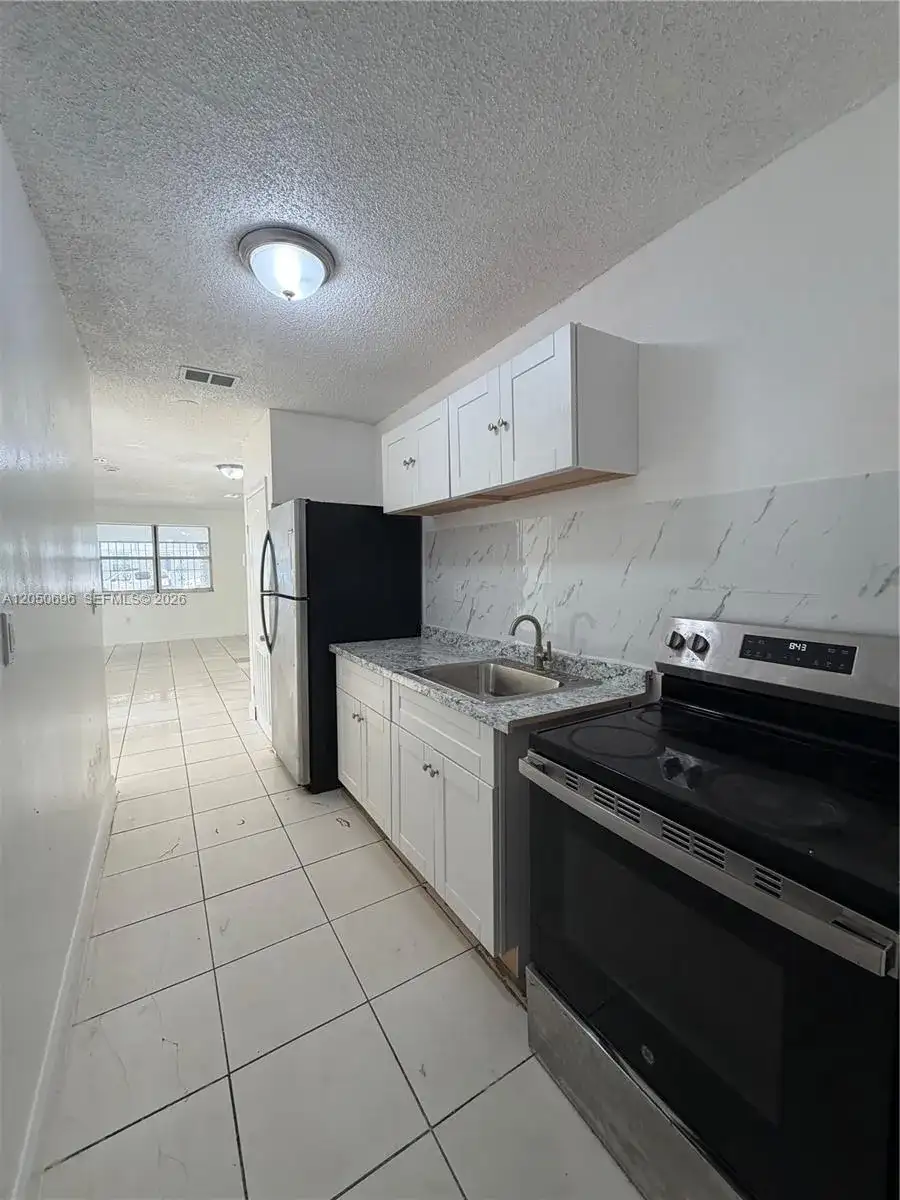 760 NE 131st St # 760, North Miami FL 33161 photo 5