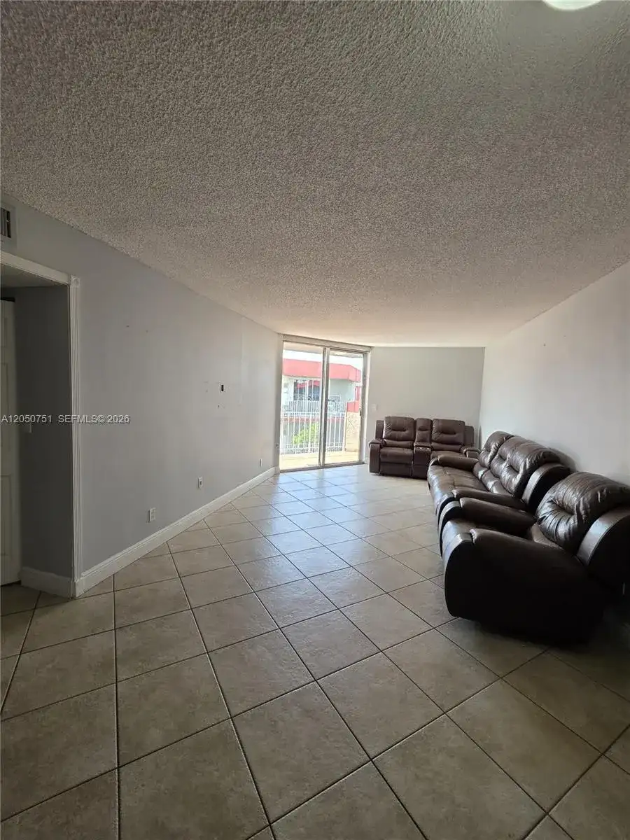 1750 W 46th St # 520, Hialeah FL 33012 photo 5