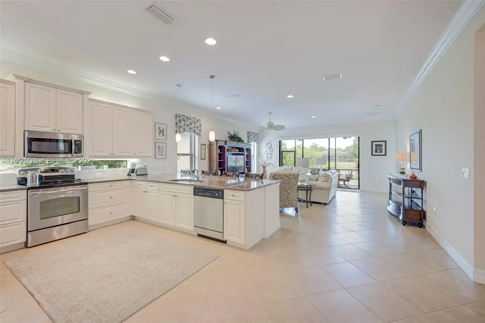 3694 Pleasant Springs, Naples FL 34119 photo 3