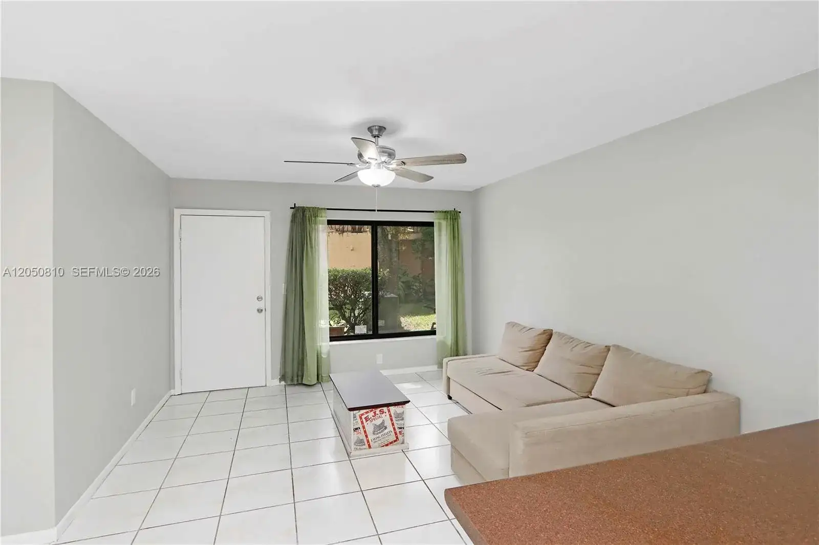 2530 W 67th Pl # 29, Hialeah FL 33016 photo 2